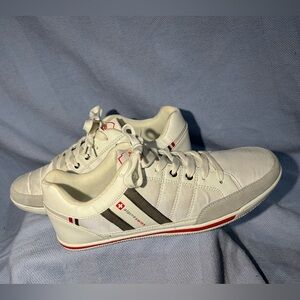 Alpine Swiss Men’s Casual Sneaker